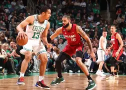 爱游戏-Karsa新星刷新纪录表现突出，热火前途光明！